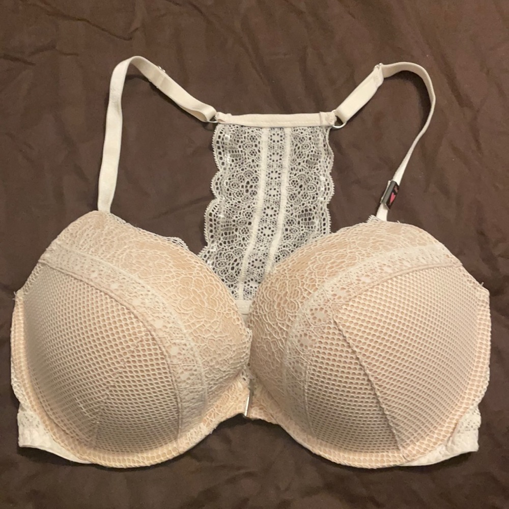 Victoria’s Secret Very Sexy Push-up Bra 34DD NWT